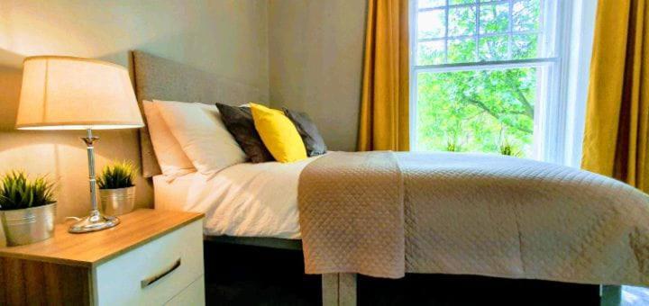 Darwin Stays - Service Accommodation In Newcastle Under Lyme City Centre Dış mekan fotoğraf